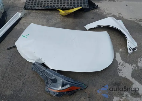 2021 Toyota Corolla Se Nightshade Edition из США, поврежденный, VIN 5YFS4MCE4MP073282